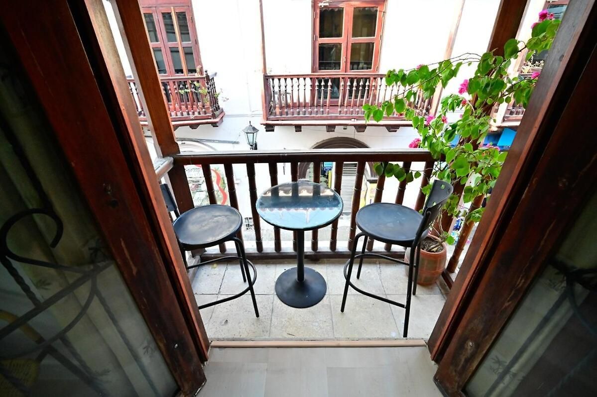 Walled Visitors Ok 5 Bedroom With Jacuzzi *