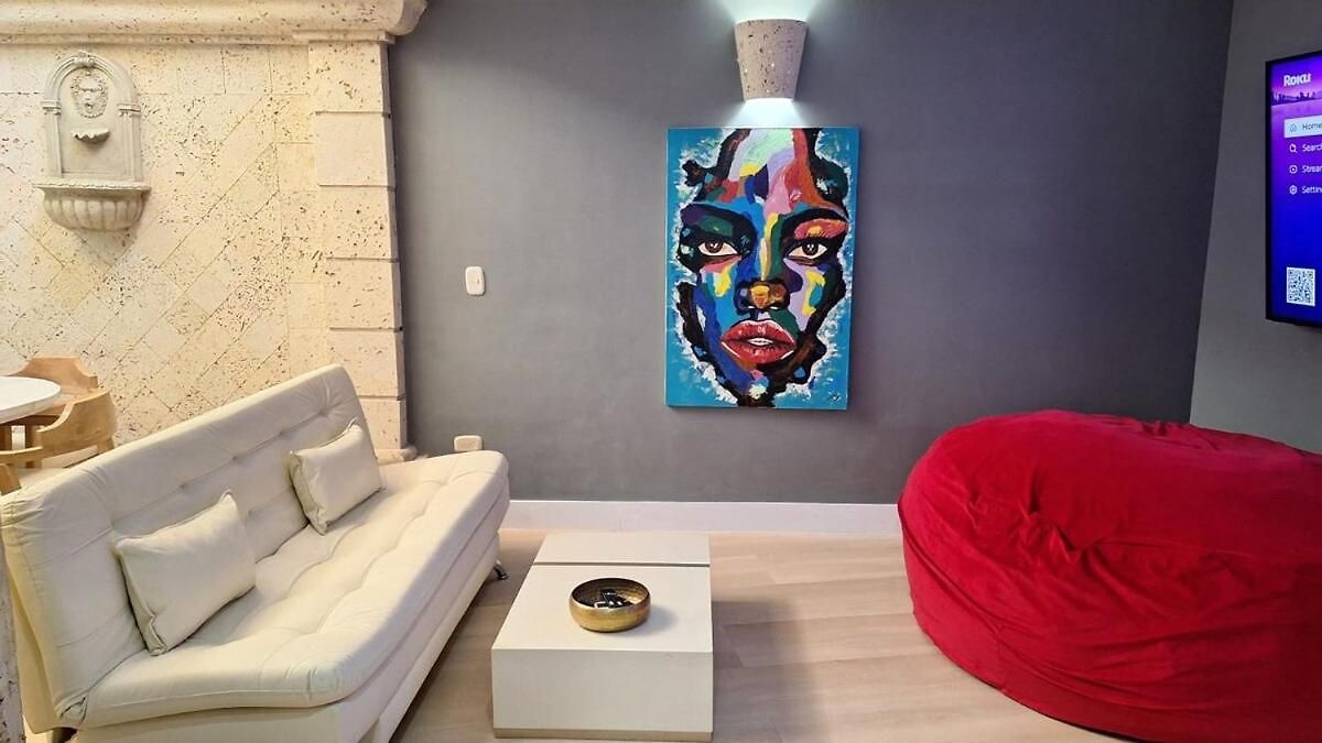 Apartamento Walled Visitors Ok 5 Bedroom With Jacuzzi