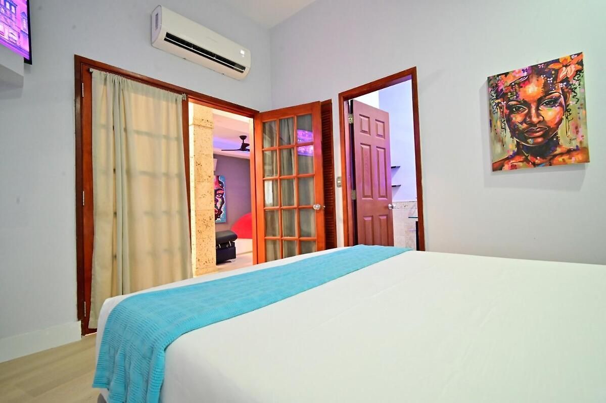 Walled Visitors Ok 5 Bedroom With Jacuzzi
