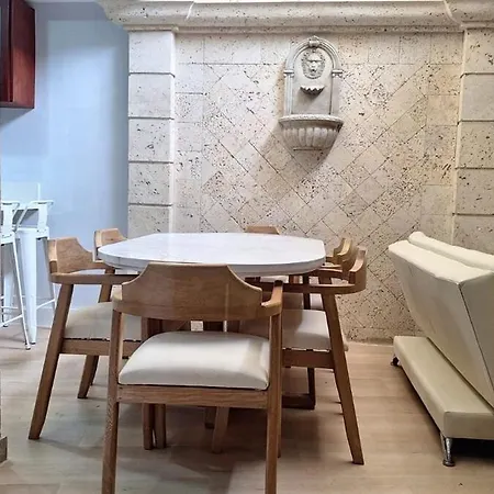 Apartamento Walled Visitors Ok 5 Bedroom With Jacuzzi Cartagena