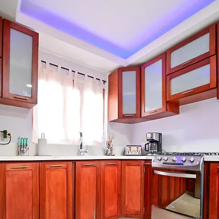 Walled Visitors Ok 5 Bedroom With Jacuzzi Apartamento Cartagena