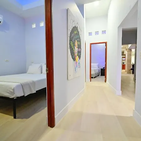 Apartamento Walled Visitors Ok 5 Bedroom With Jacuzzi