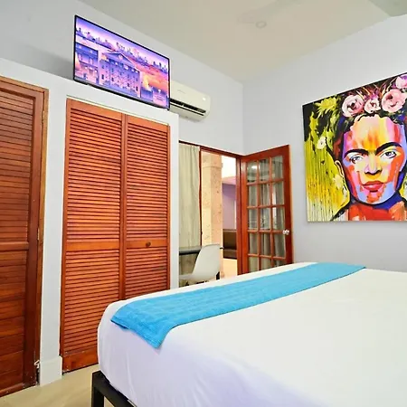 Walled Visitors Ok 5 Bedroom With Jacuzzi *