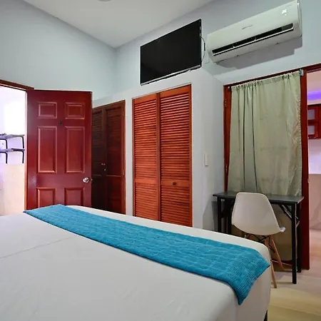 Walled Visitors Ok 5 Bedroom With Jacuzzi