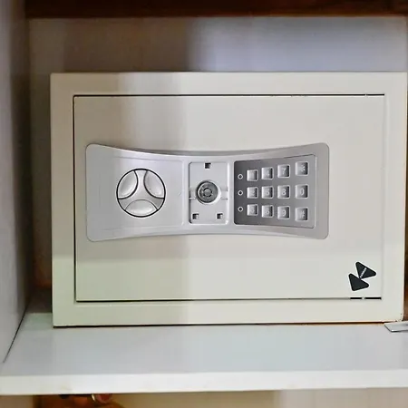 Apartamento Walled Visitors Ok 5 Bedroom With Jacuzzi *